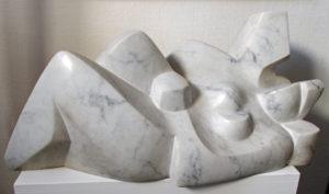 Pierre Schumann Liegendes Paar, 1970, Marmorskulptur