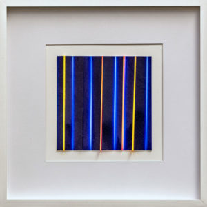 Klaus Joas, Blaues QU A, 2022, Lichtverstärkendes Acrylglas, 52,5 x 52,5, cm, Unikat
