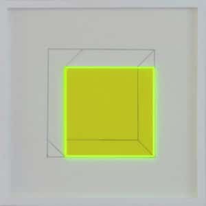 Klaus Joas, Trio A, 2022, Lichtverstärkendes Acrylglas, 29,5 x 29,5 cm, Unikat
