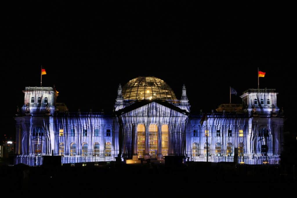 30 Jahre Wrapped Reichstag Illumination 12.6.2025 3